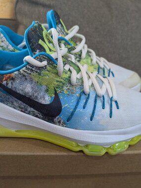 Nike Air KD Size 5.5Y N7  Multi Color Shoes Overall Good Condition